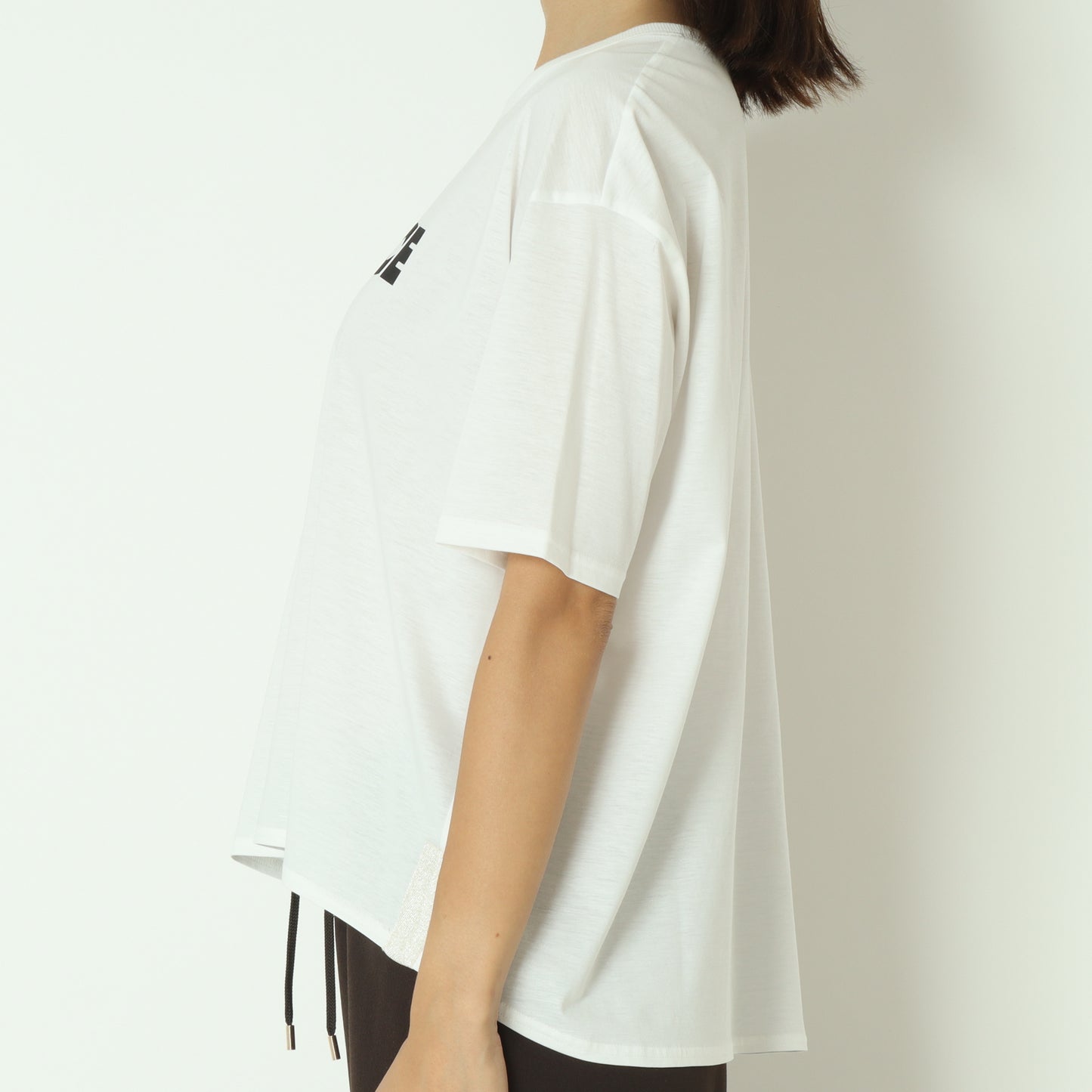 511934 フロントロゴTシャツ