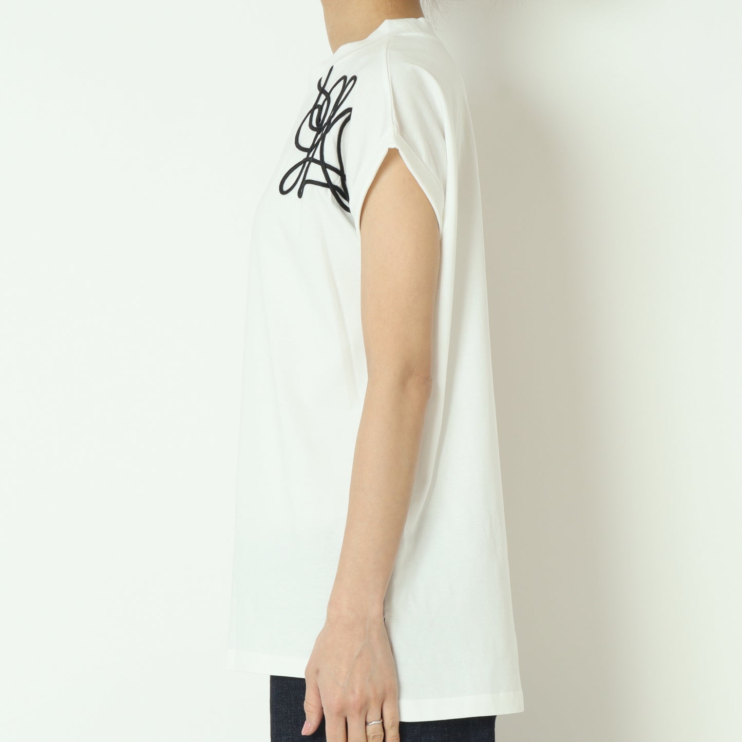 コードエンブロイダリーTシャツ　MGCT25061-S