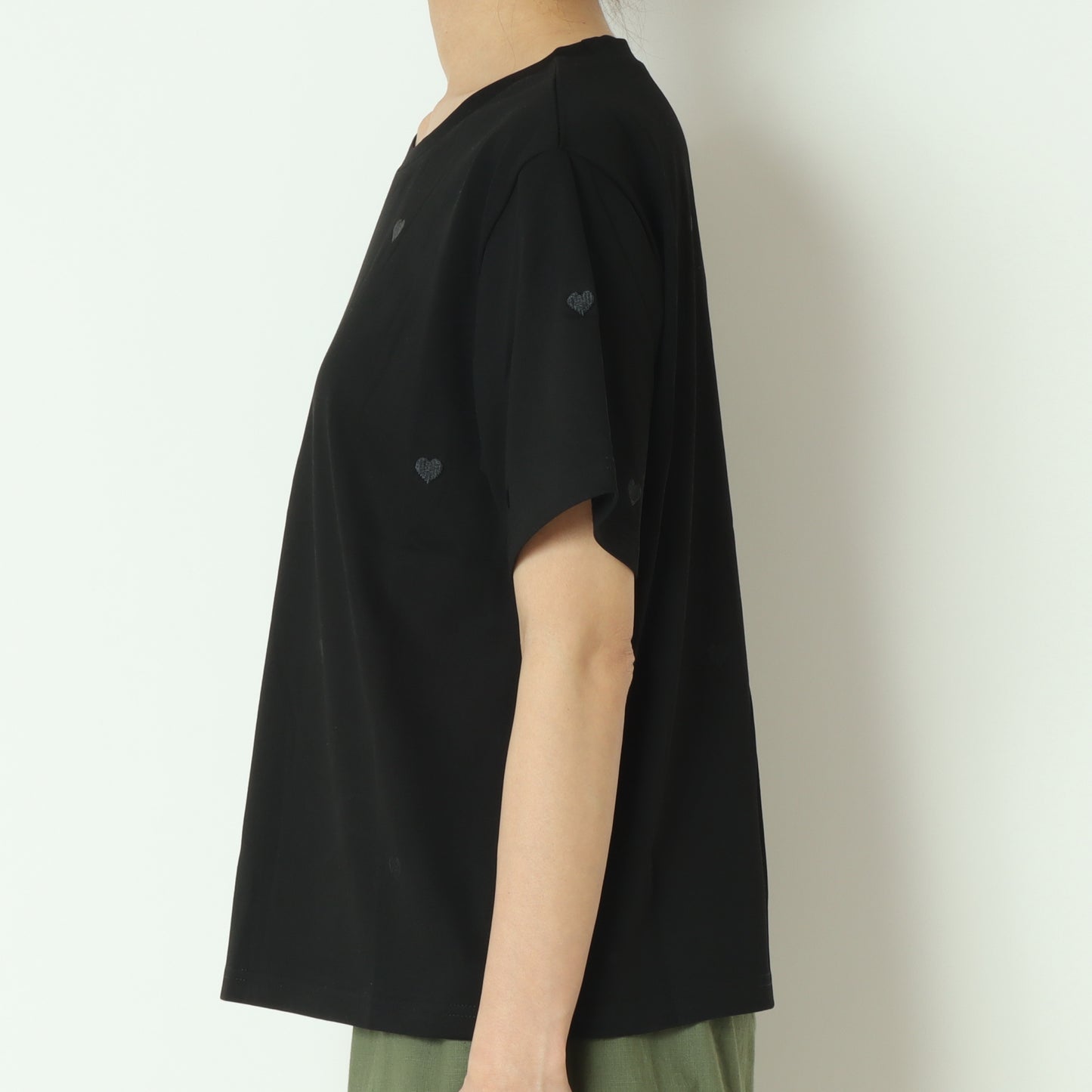 ハート刺繍Tシャツ  733230