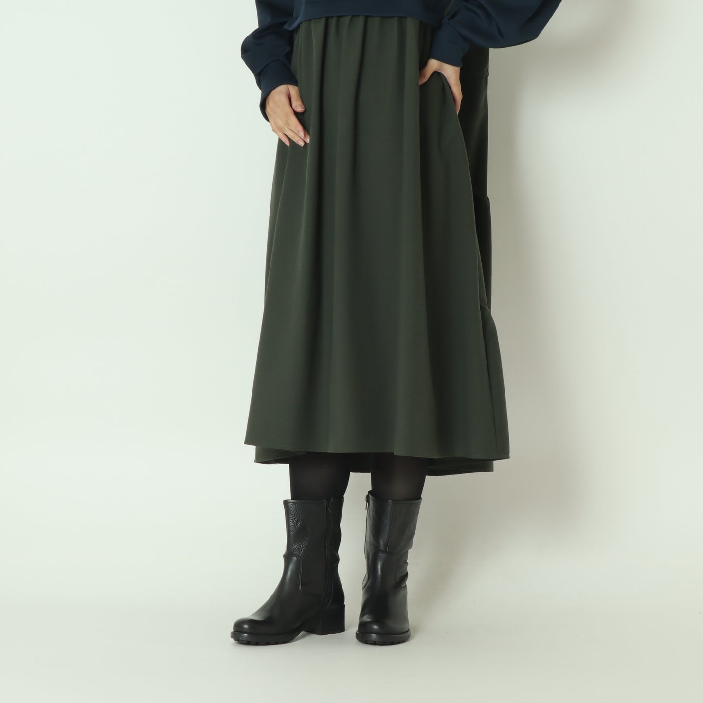 カウレザーサイドジップミドルブーツ　3840