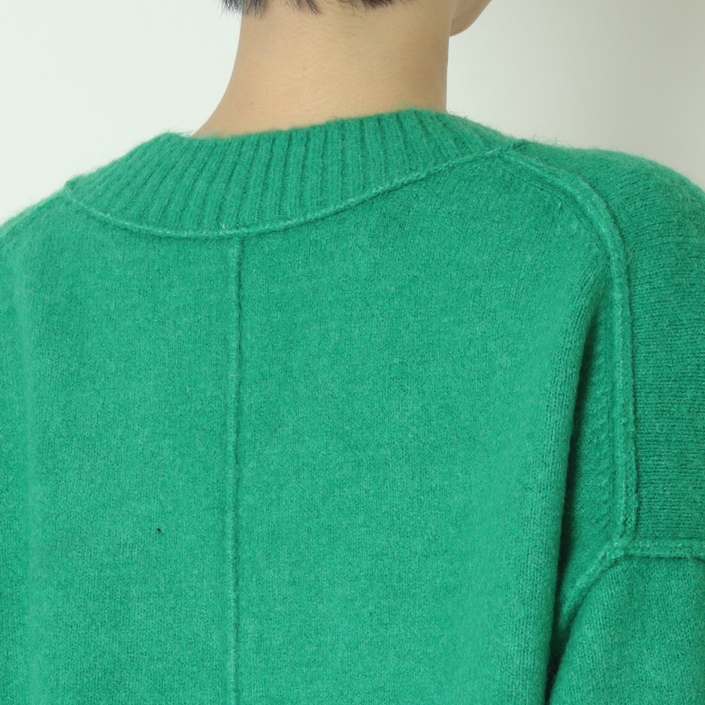 Vネックニットプルオーバーアンサンブル  80256375