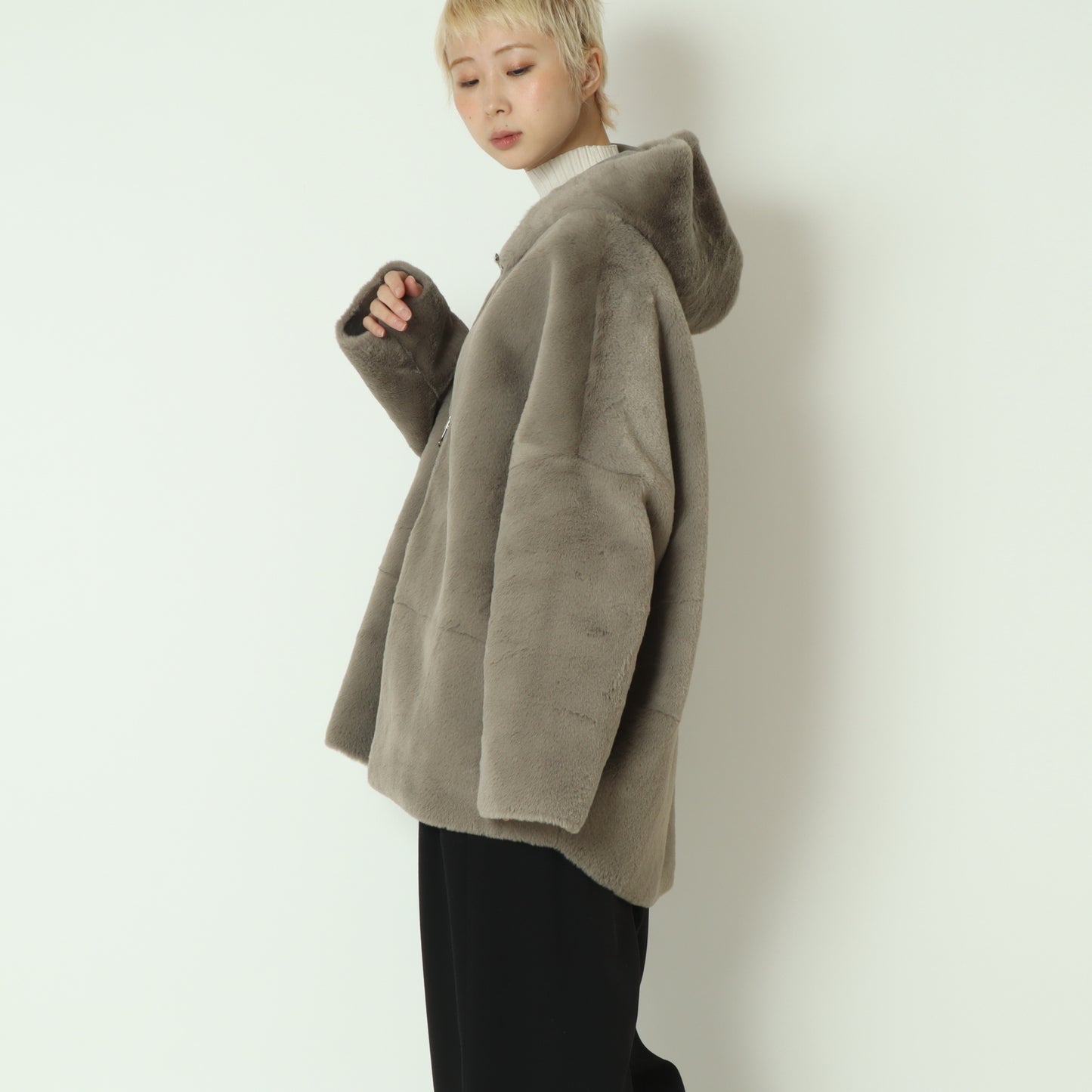 リバーシブルミドル丈フーディボアコート  80256407