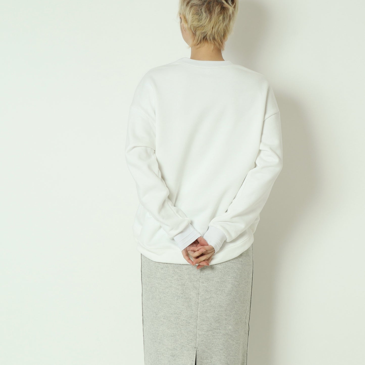 裏起毛刺繍スウェットプルオーバー 80256507