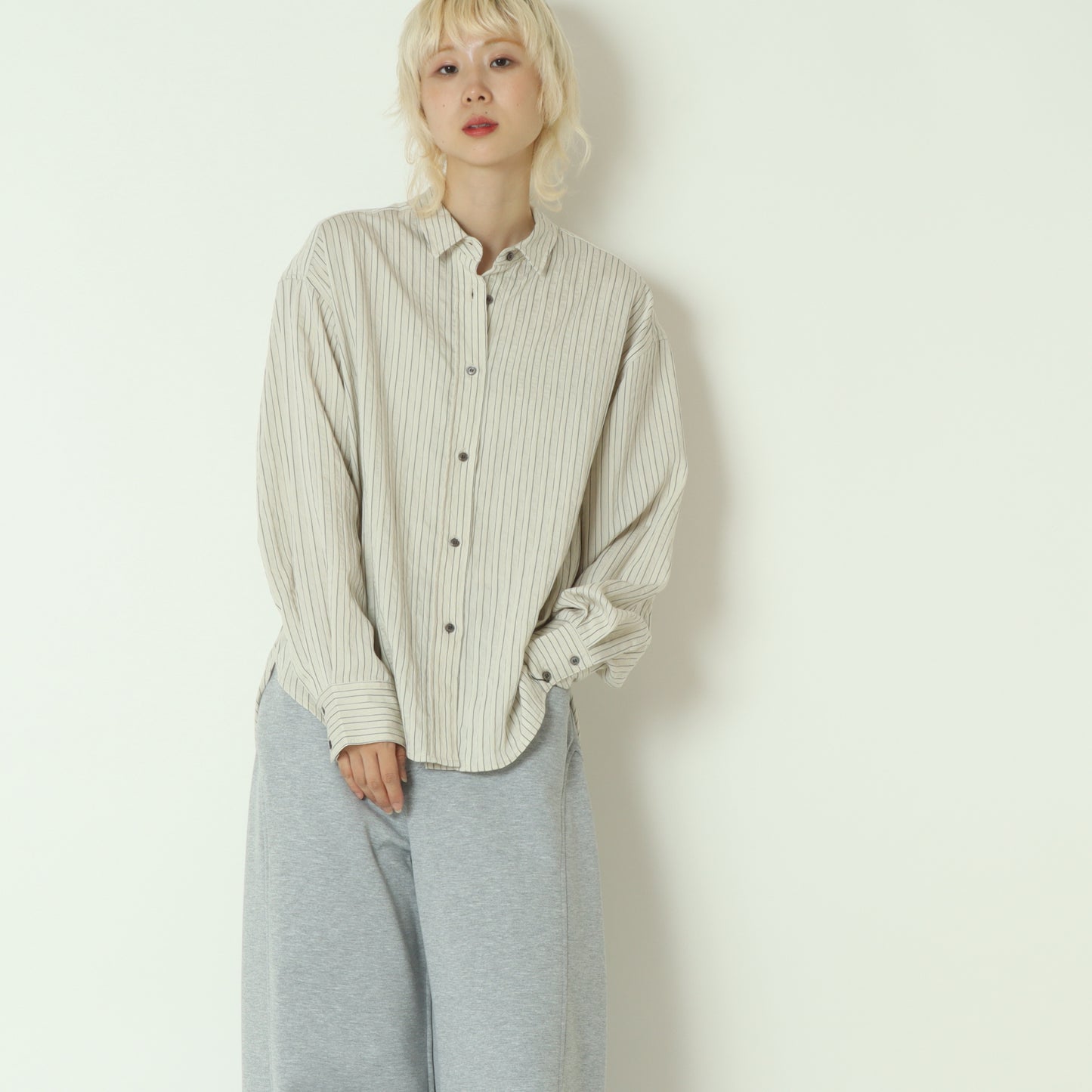ドビーストライプシャツ  8921030
