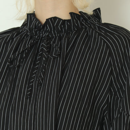 ドビーストライプフリルブラウス  8921031