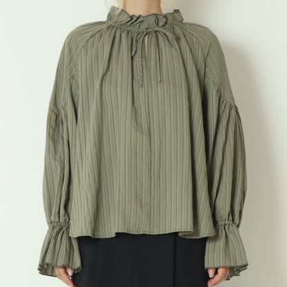 ドビーストライプフリルブラウス  8921031