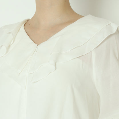 フリルネックシアーブラウス  897476