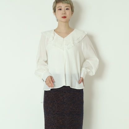 フリルネックシアーブラウス  897476