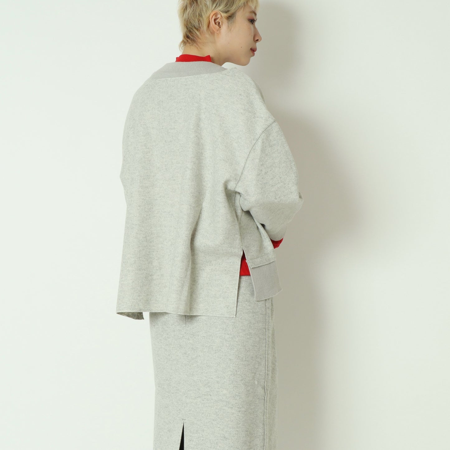 ニット切替メルトンVネックカーディガン　8868375