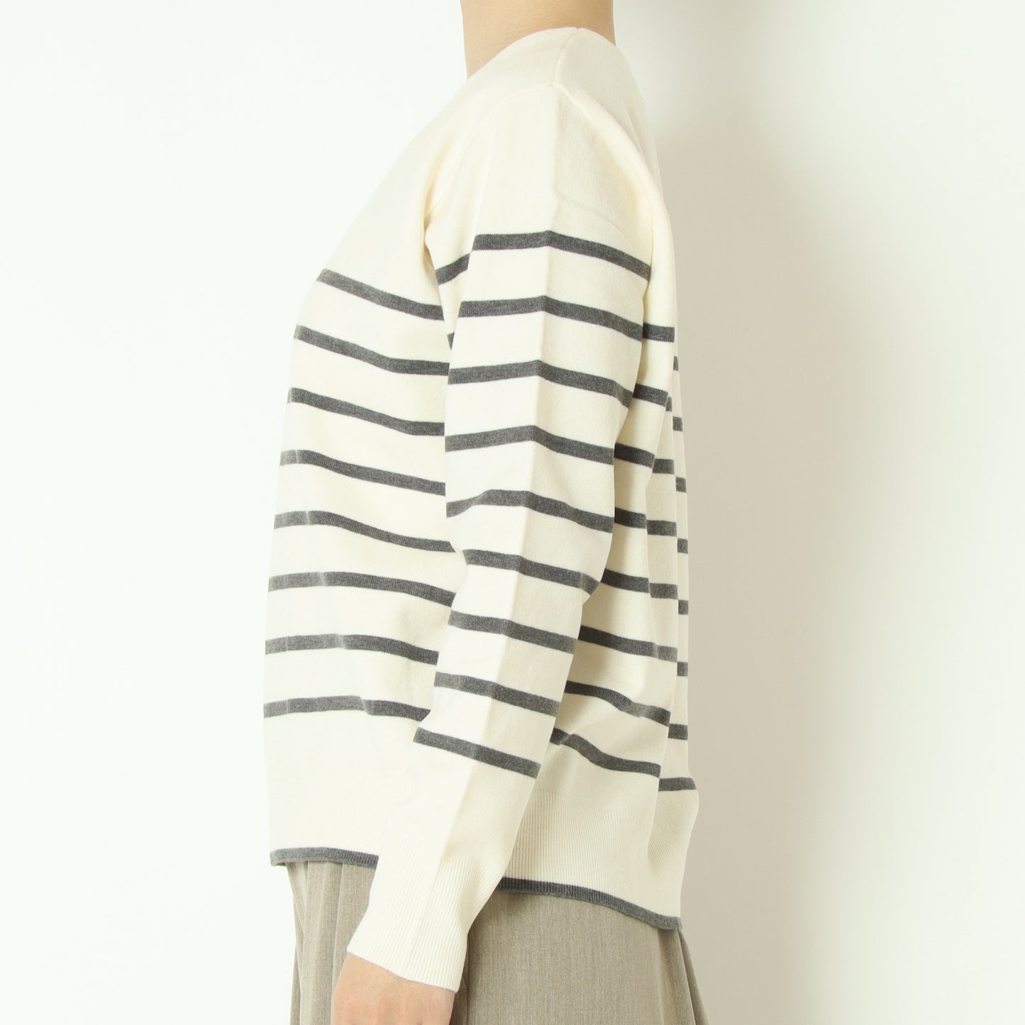 スーパーストレッチVネックプルオーバー   DR252-014