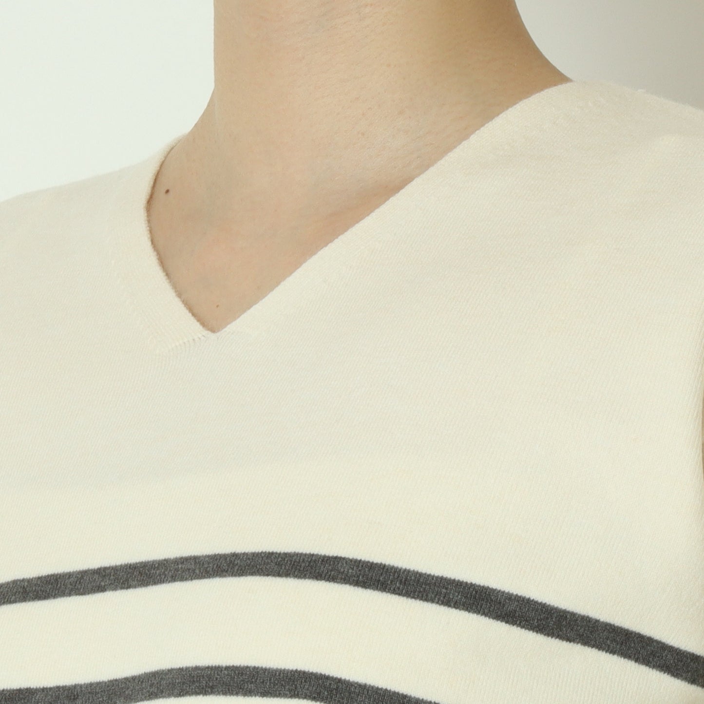 スーパーストレッチVネックプルオーバー   DR252-014