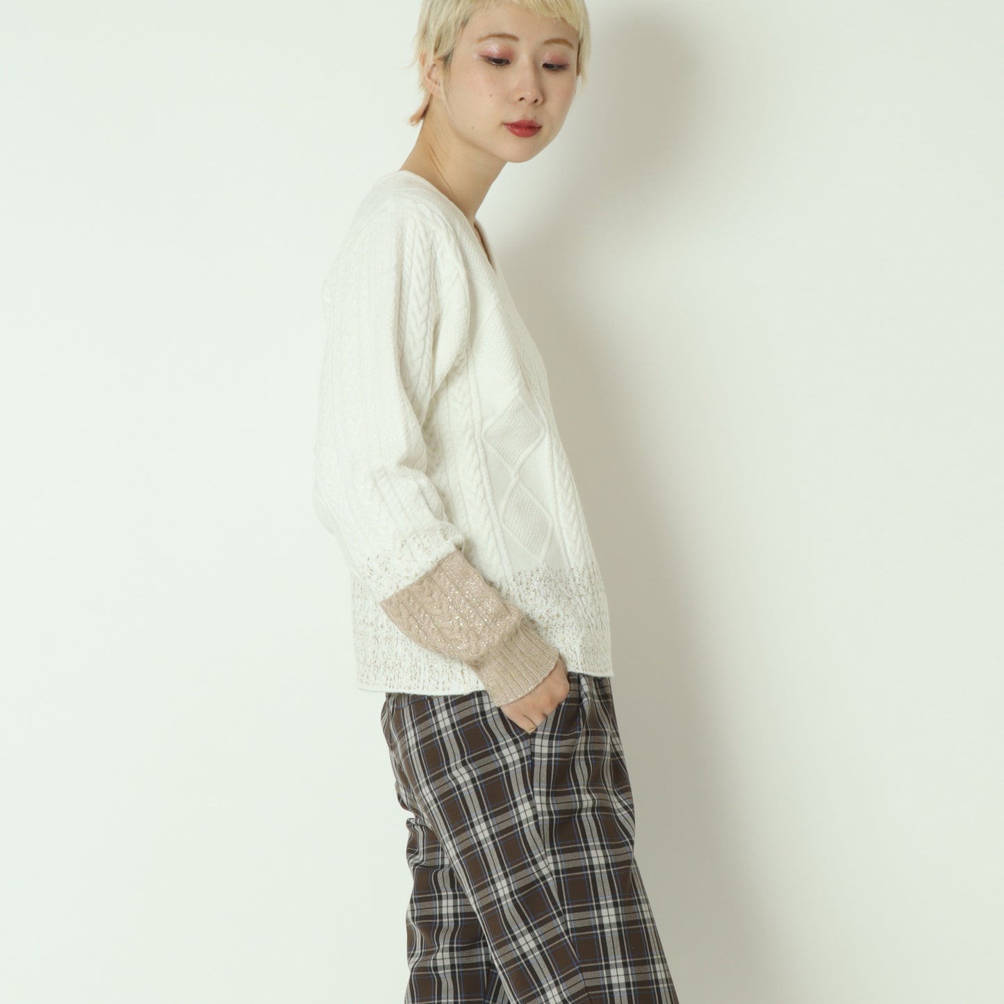 箔コーティングVネックプルオーバー 255CW0474