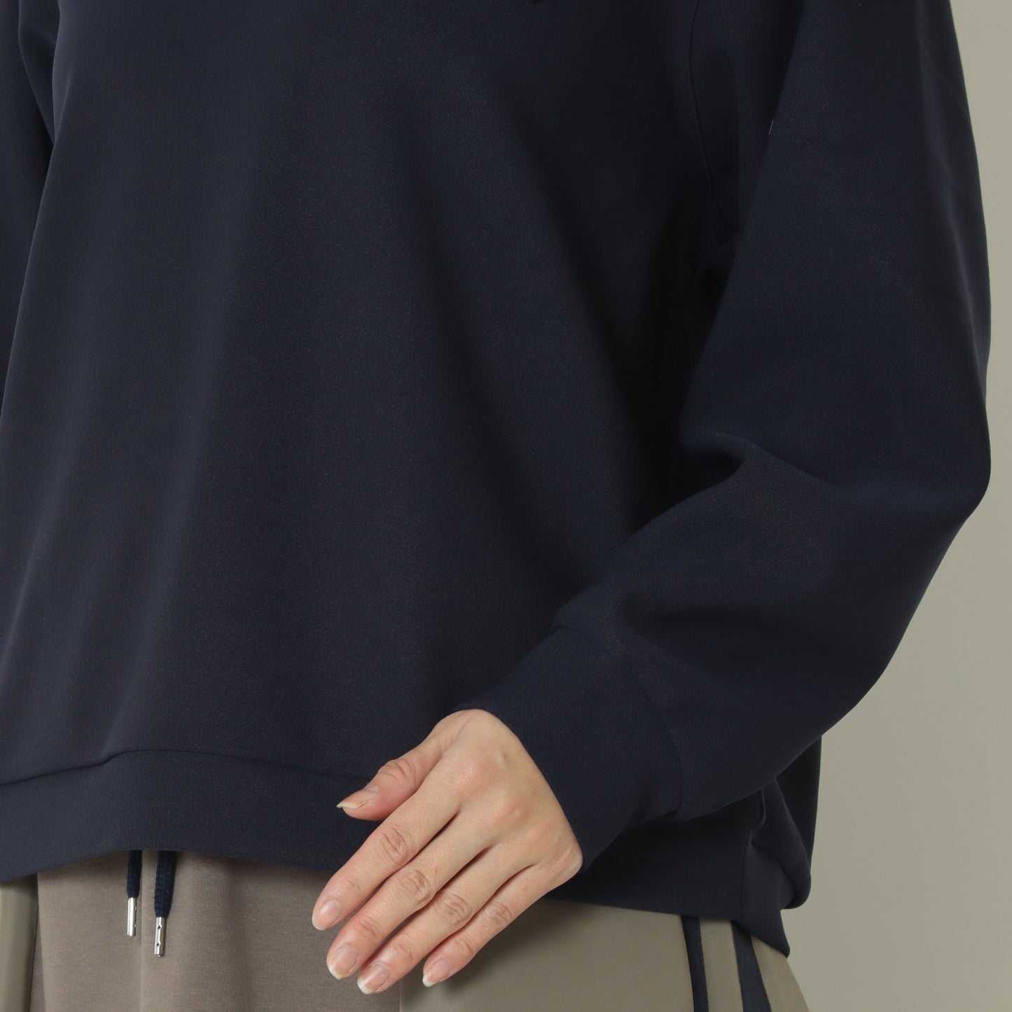 ビジュー刺繍プルオーバー 254KW0760