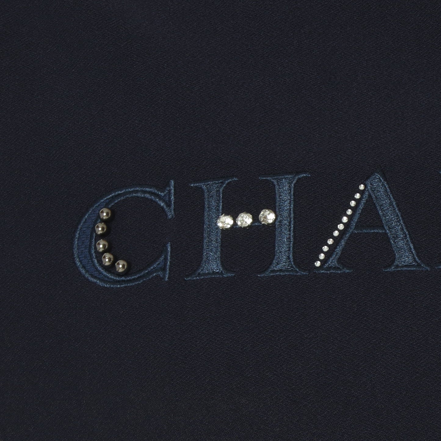 ビジュー刺繍プルオーバー 254KW0760