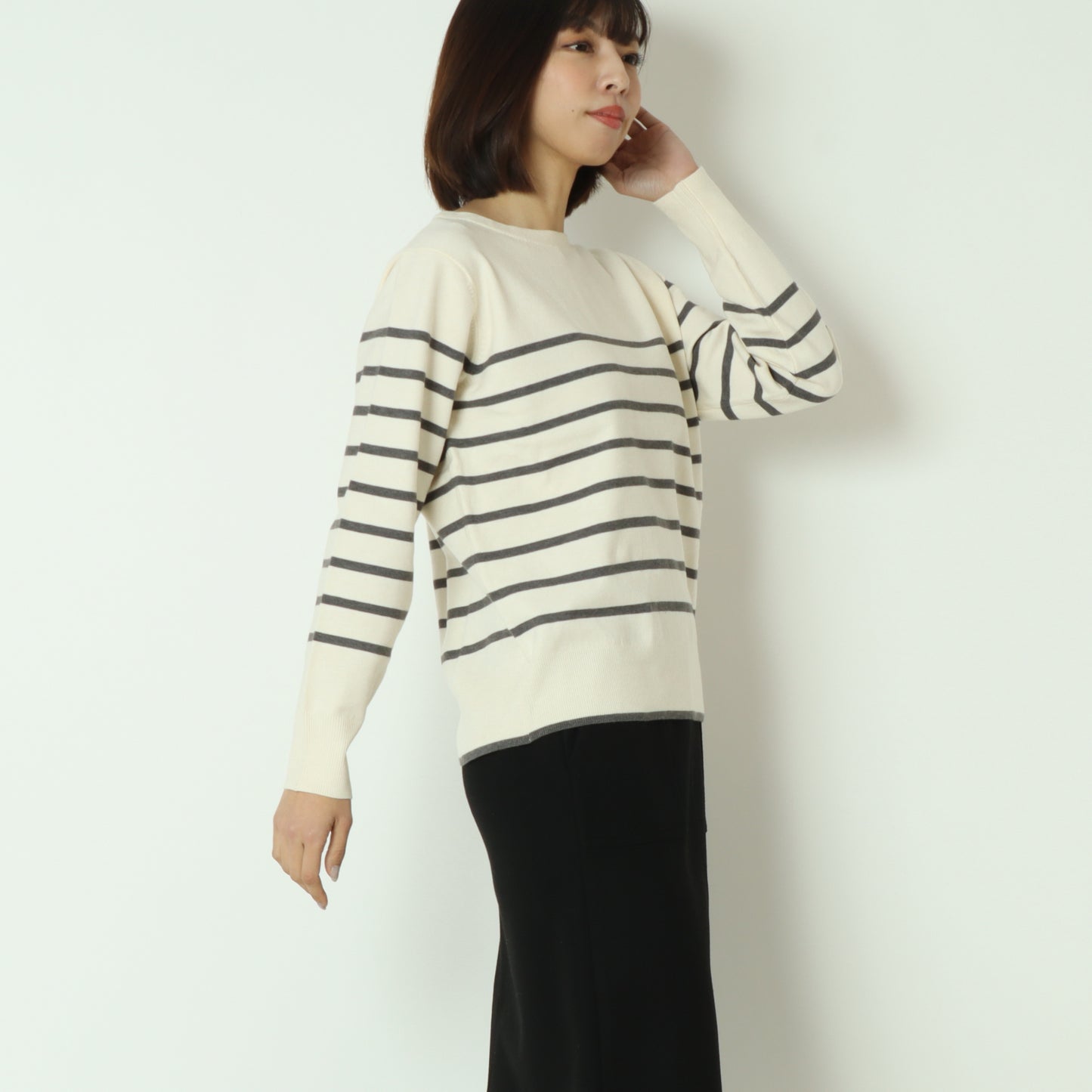 スーパーストレッチクルーネックニットプルオーバー　DR252-015