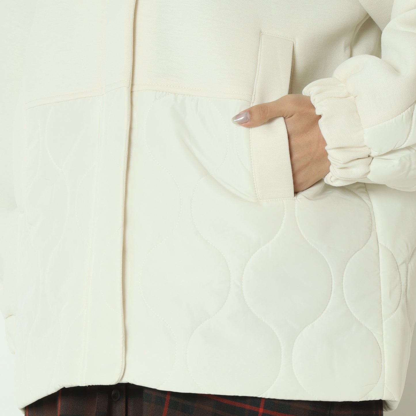 モスダンボール中綿切替ノーカラージャケット DR252-010