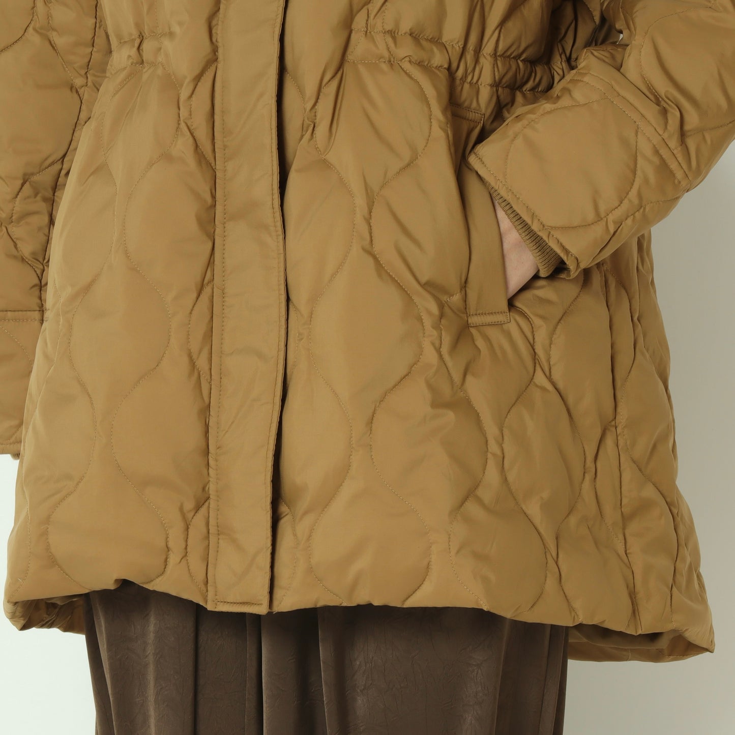 グロスナイロンフードダウンコート DR252-005