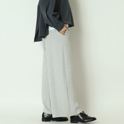 BOMBER HEATバレルワイドスウェットパンツ　J4842A-25