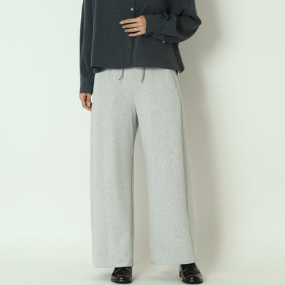 BOMBER HEATバレルワイドスウェットパンツ　J4842A-25