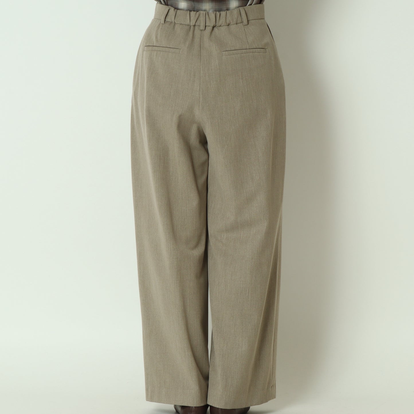 ソフト裏起毛インタックワイドパンツ 4822A-25