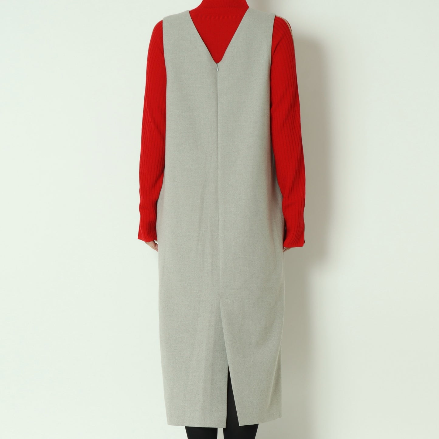 Vネックジャンパースカート U2324H-25