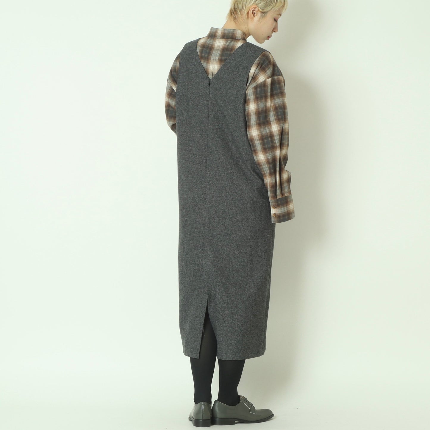 Vネックジャンパースカート U2324H-25