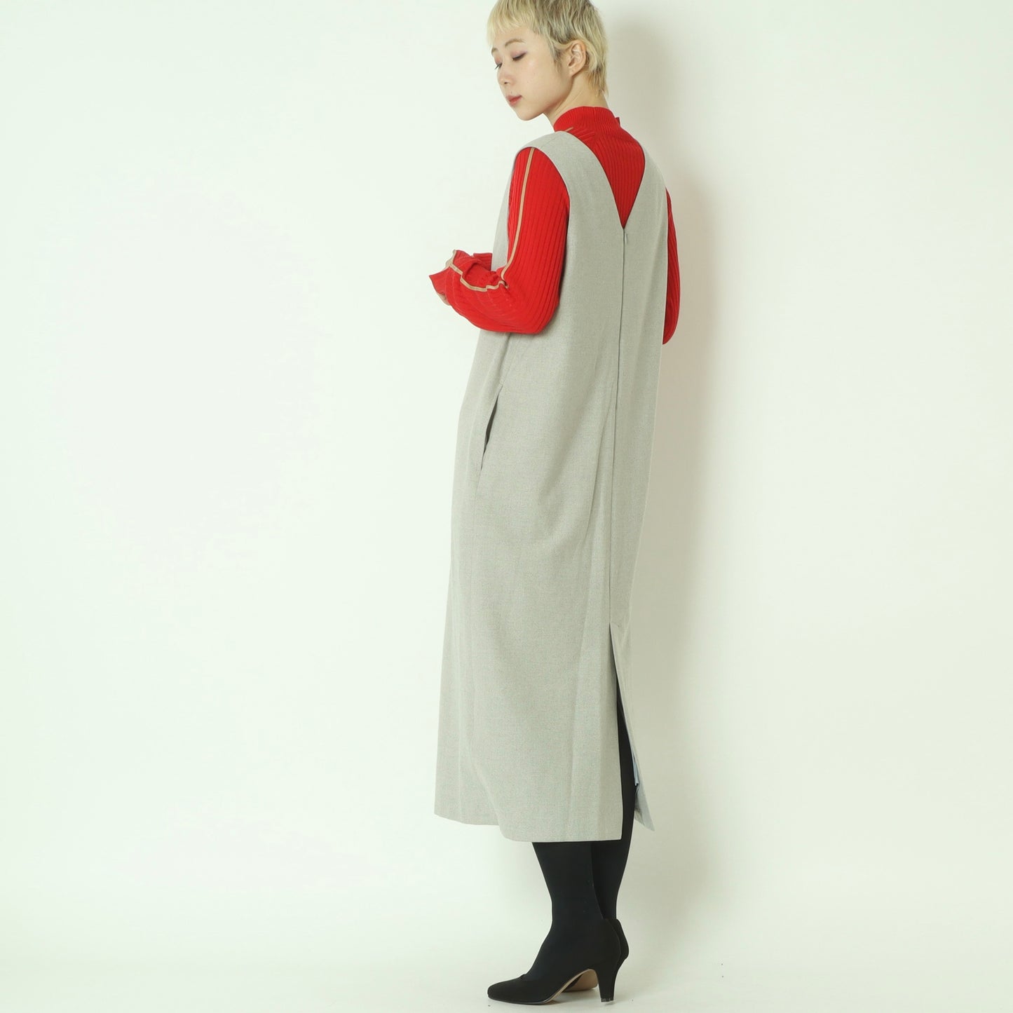 Vネックジャンパースカート U2324H-25