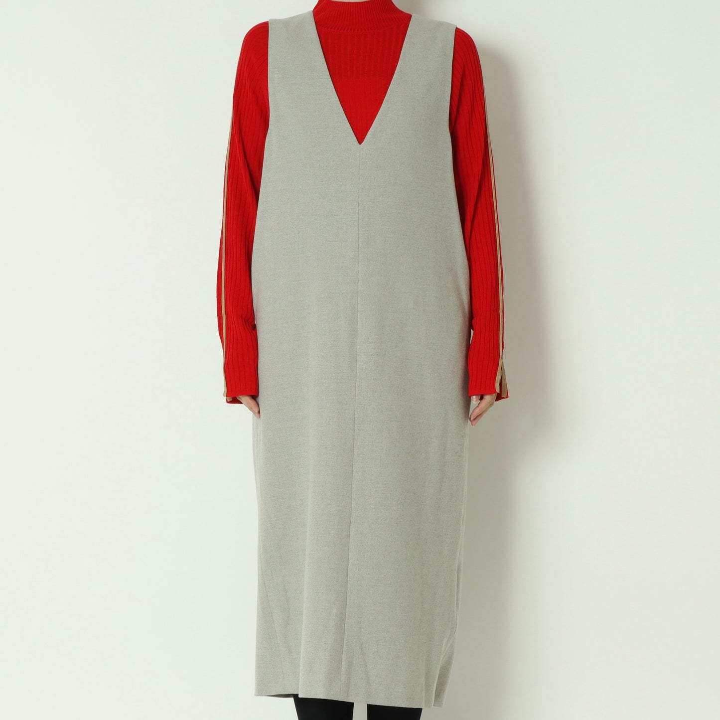 Vネックジャンパースカート U2324H-25