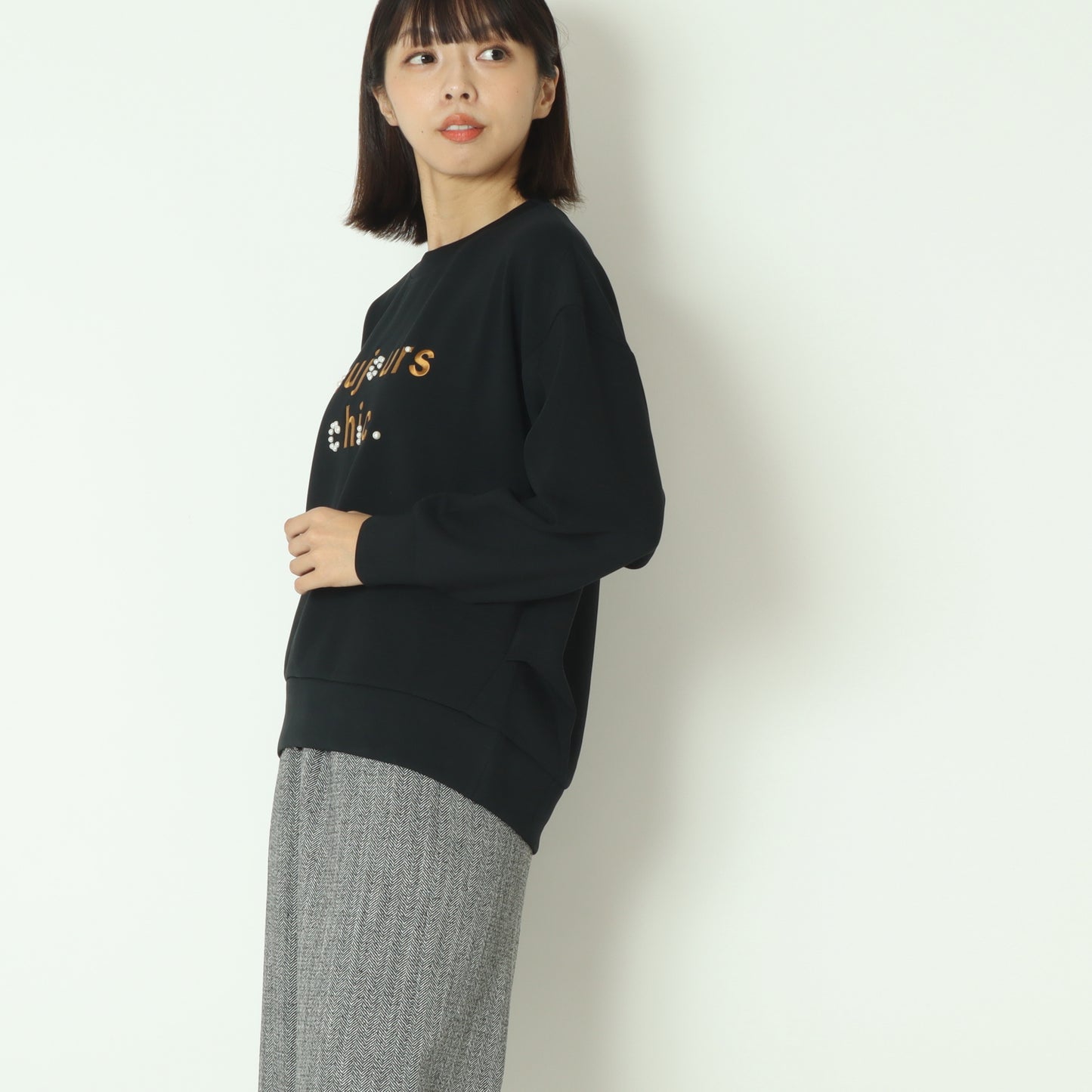 サイドタックパールロゴプルオーバー  7551003