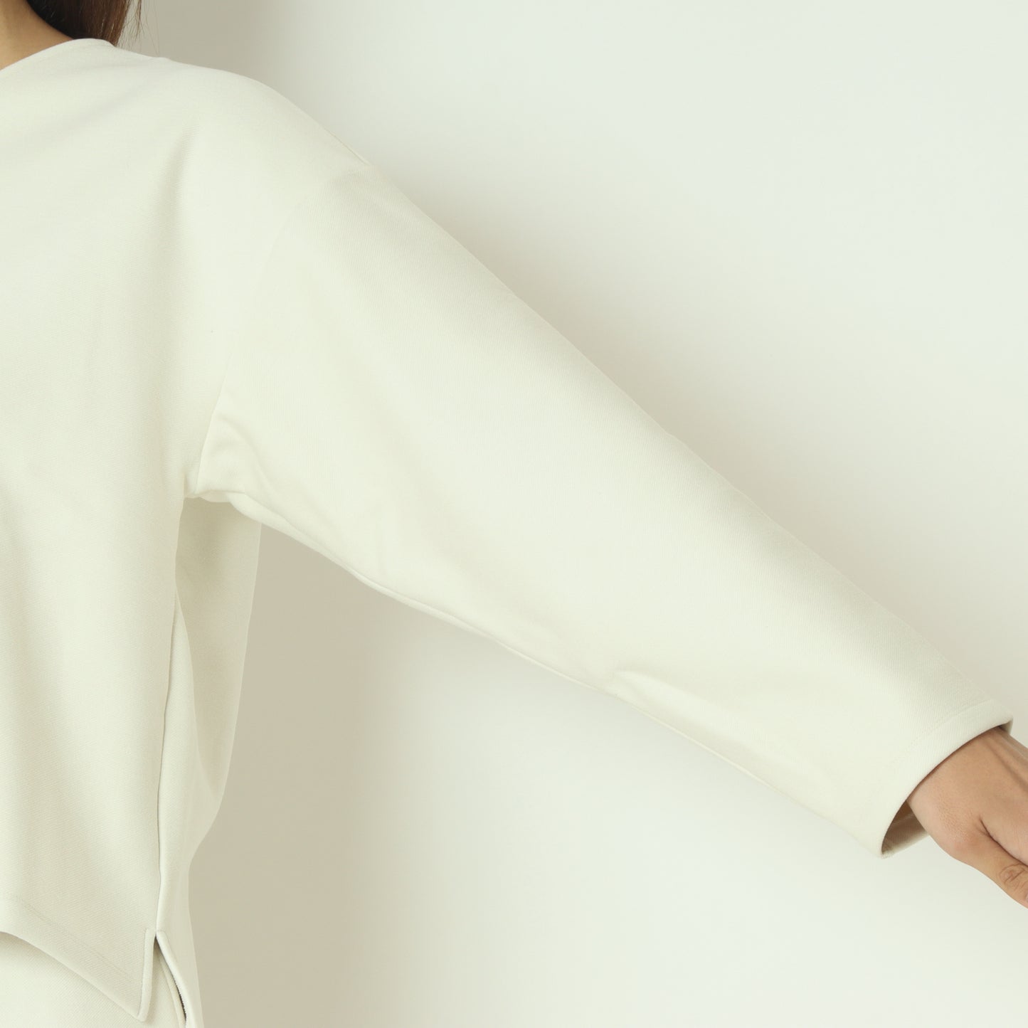 マイクロベロアプルオーバー  7551006