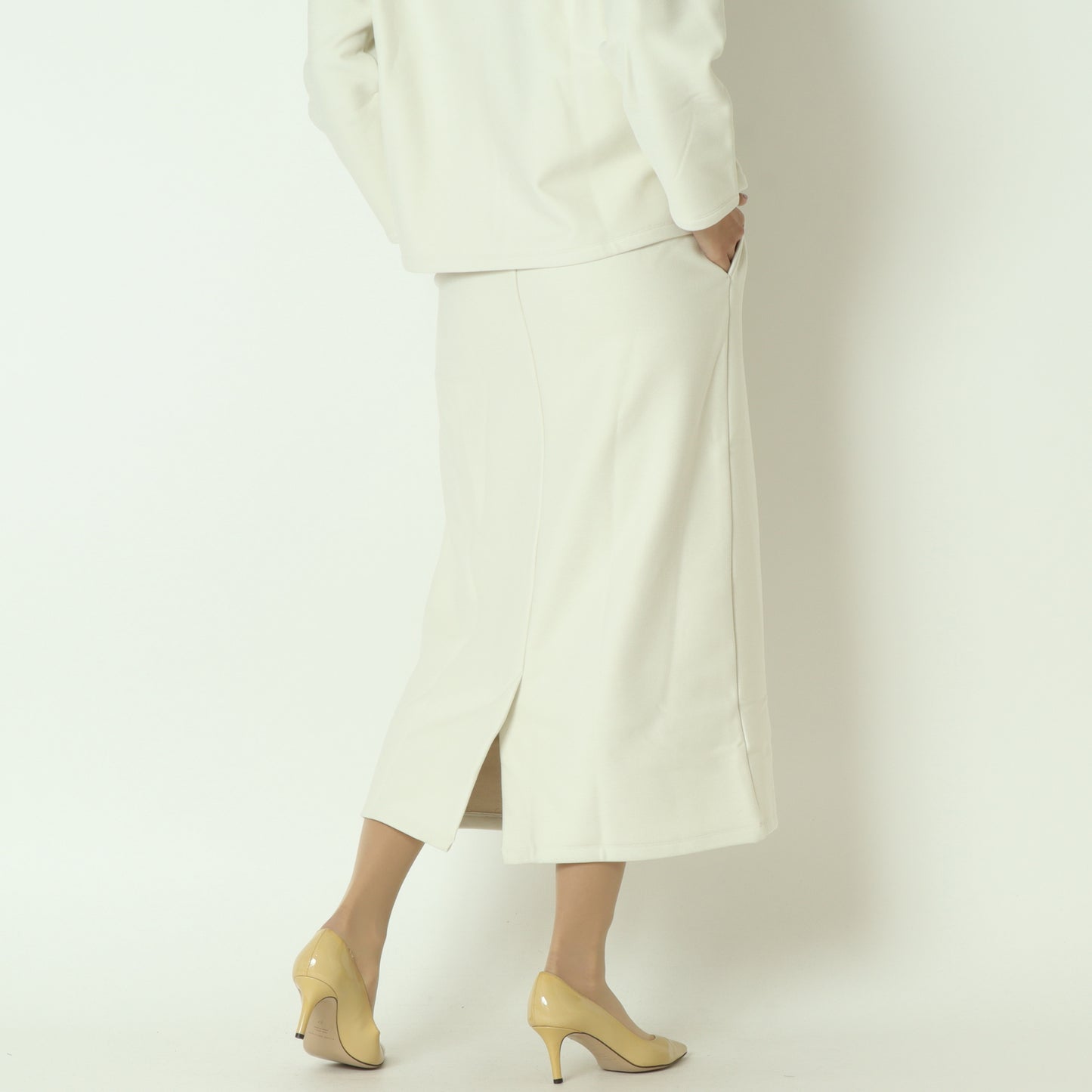 マイクロベロアIラインスカート  7551301