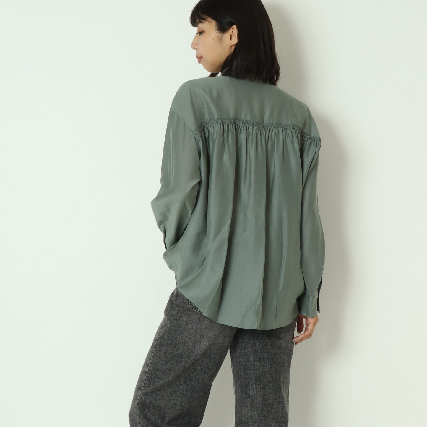 グロッシーシャツブラウス  531406