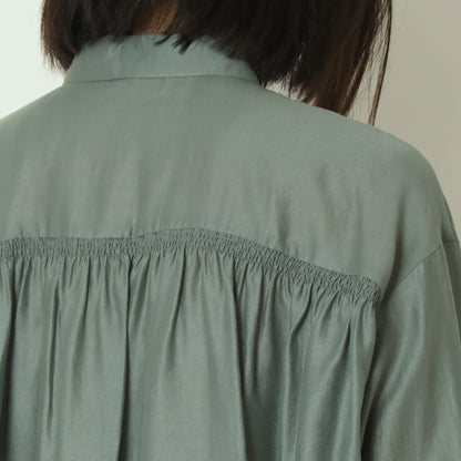 グロッシーシャツブラウス  531406