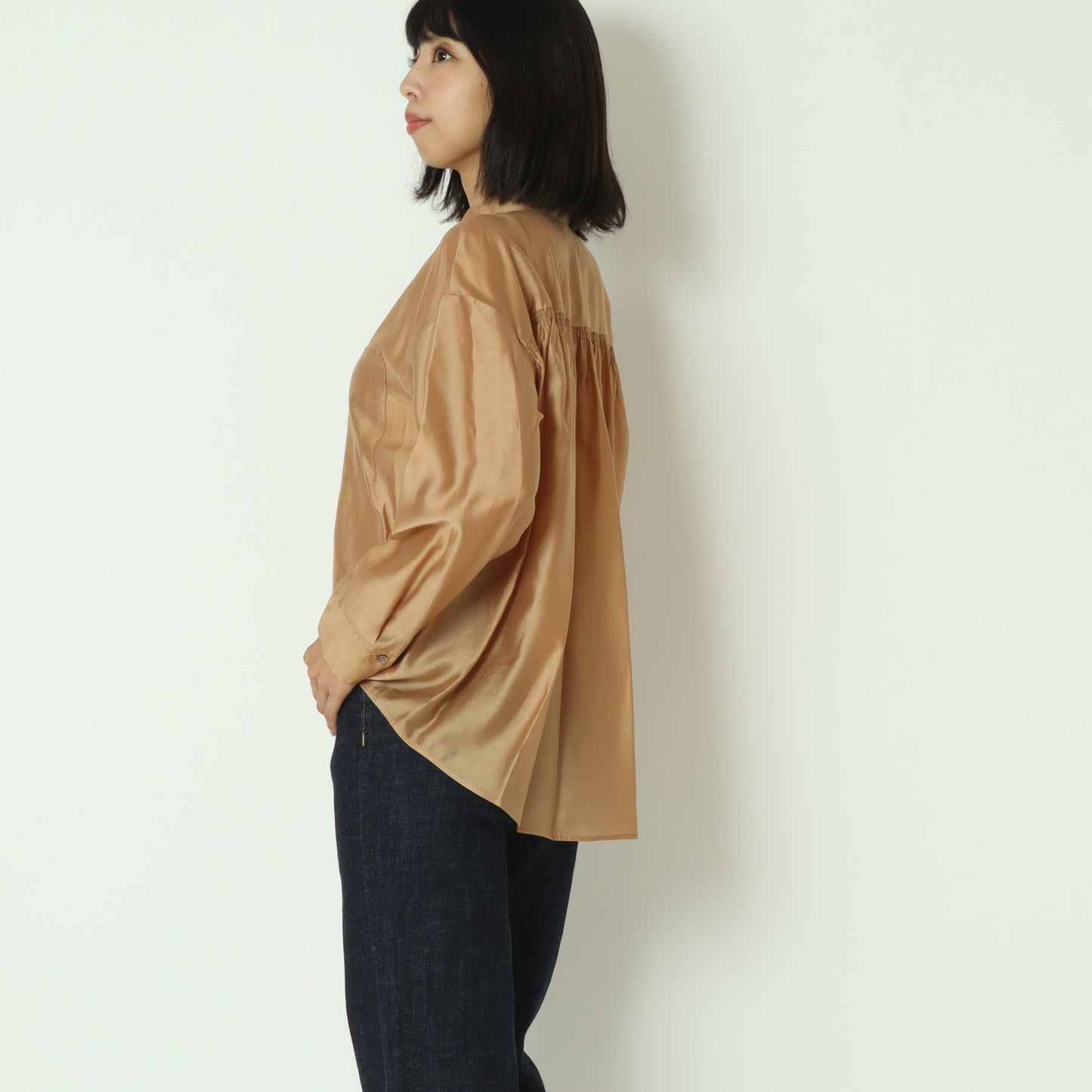 グロッシーシャツブラウス  531406