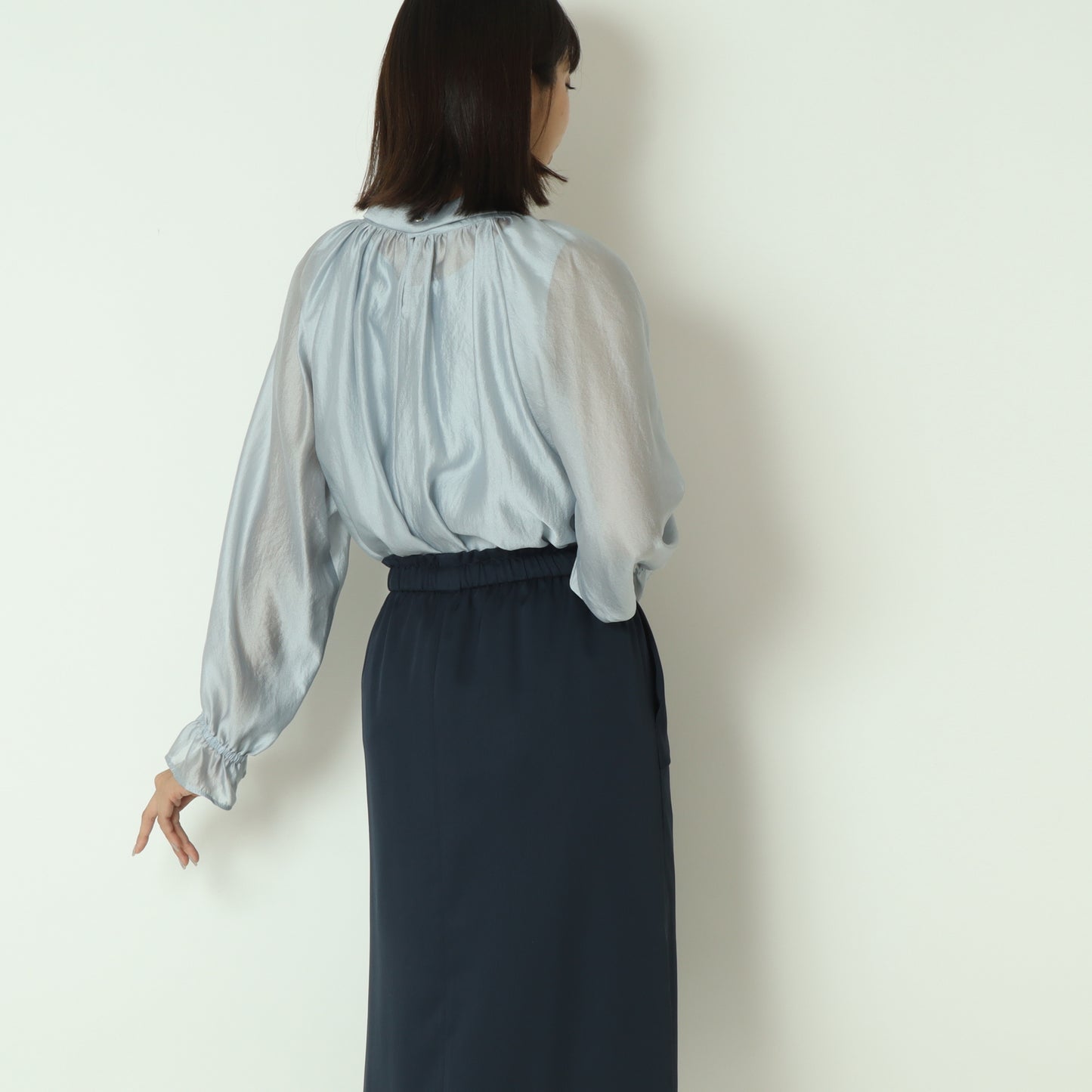 シアーボウタイブラウス  531409