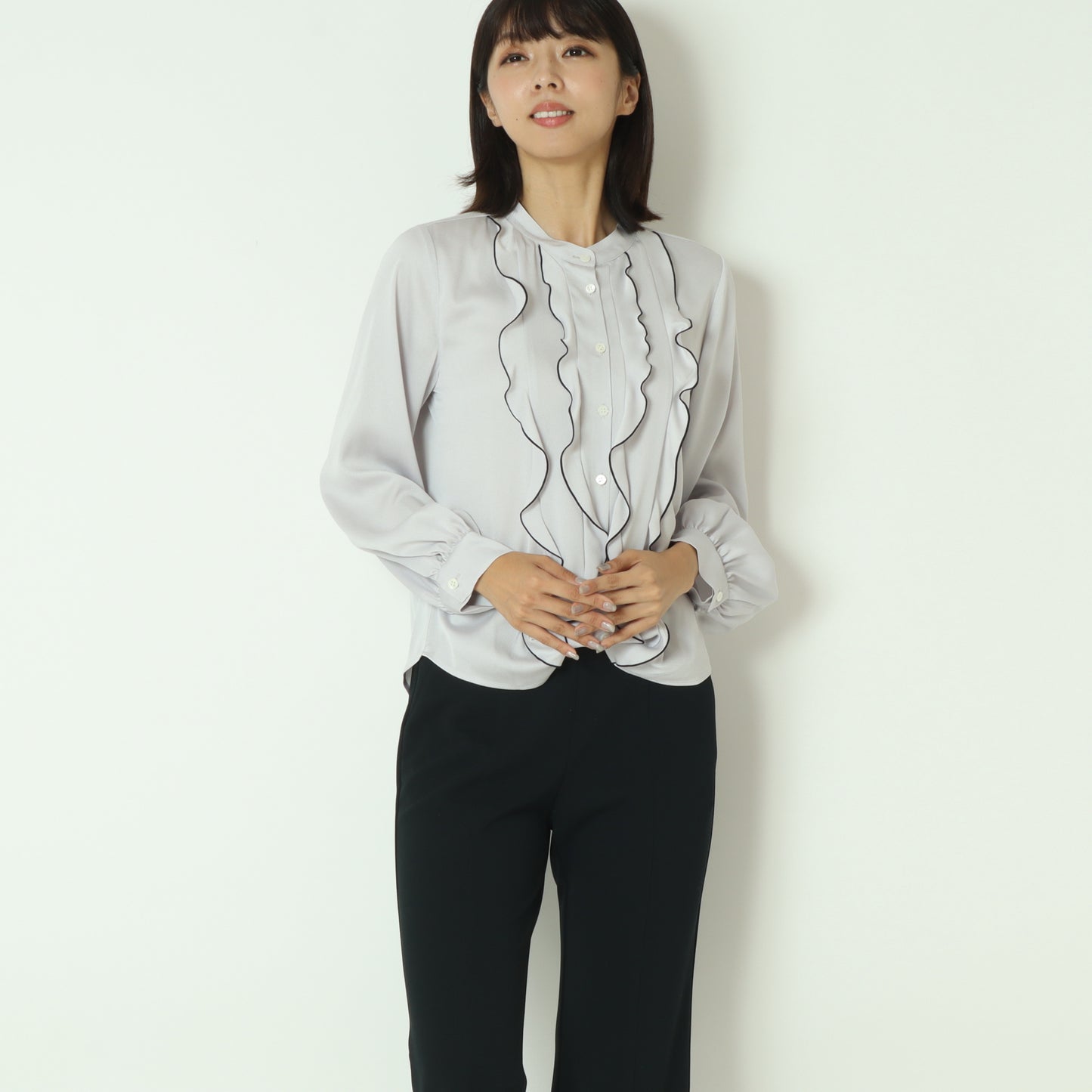 バイカラーフリルラインブラウス  531436