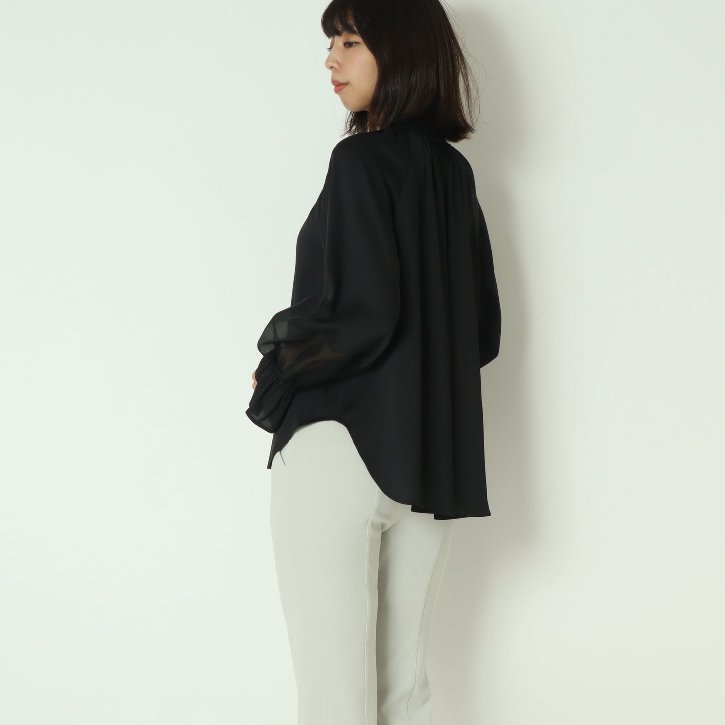 切り替えシアースリーブブラウス  531437