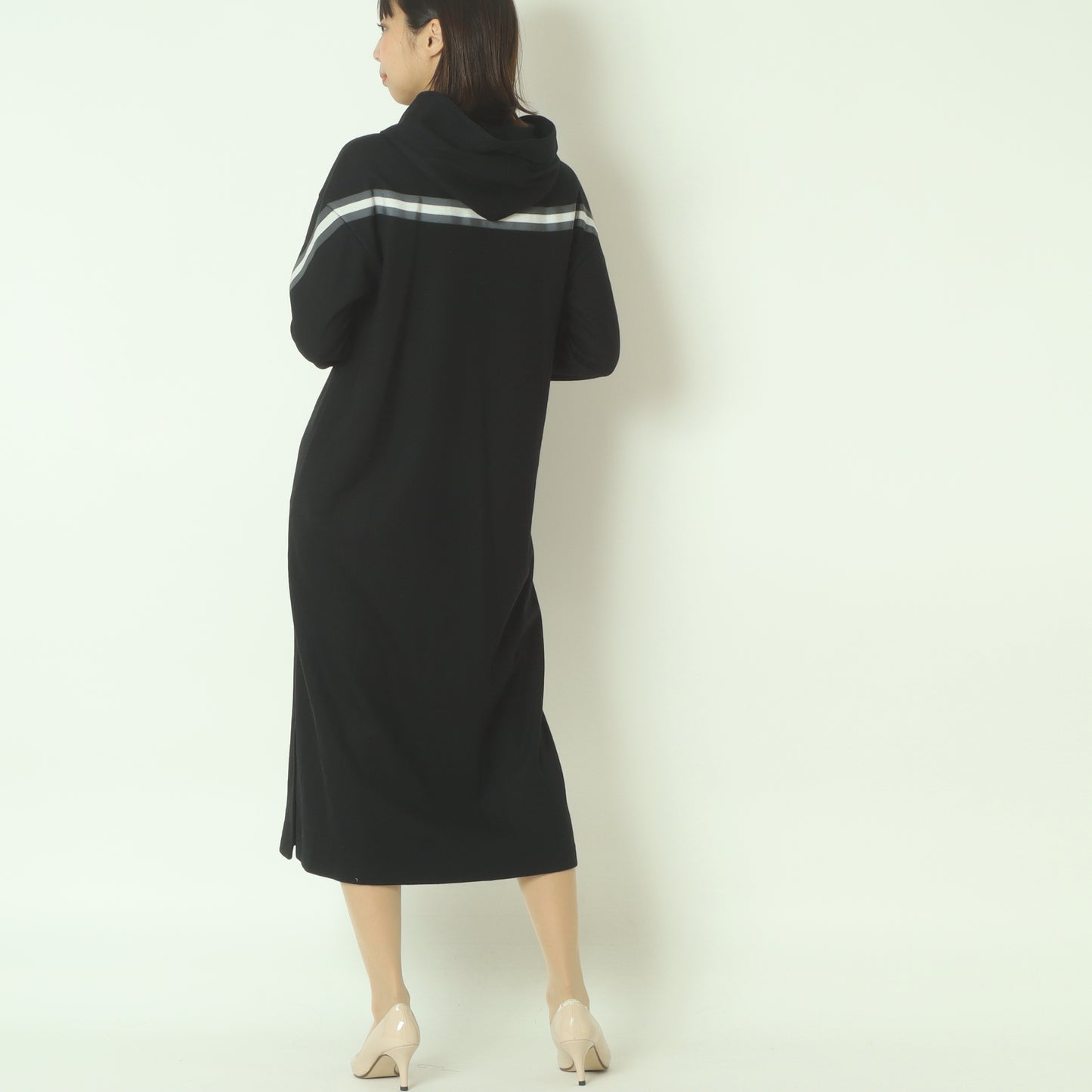 ラインデザインウールワンピース  531119