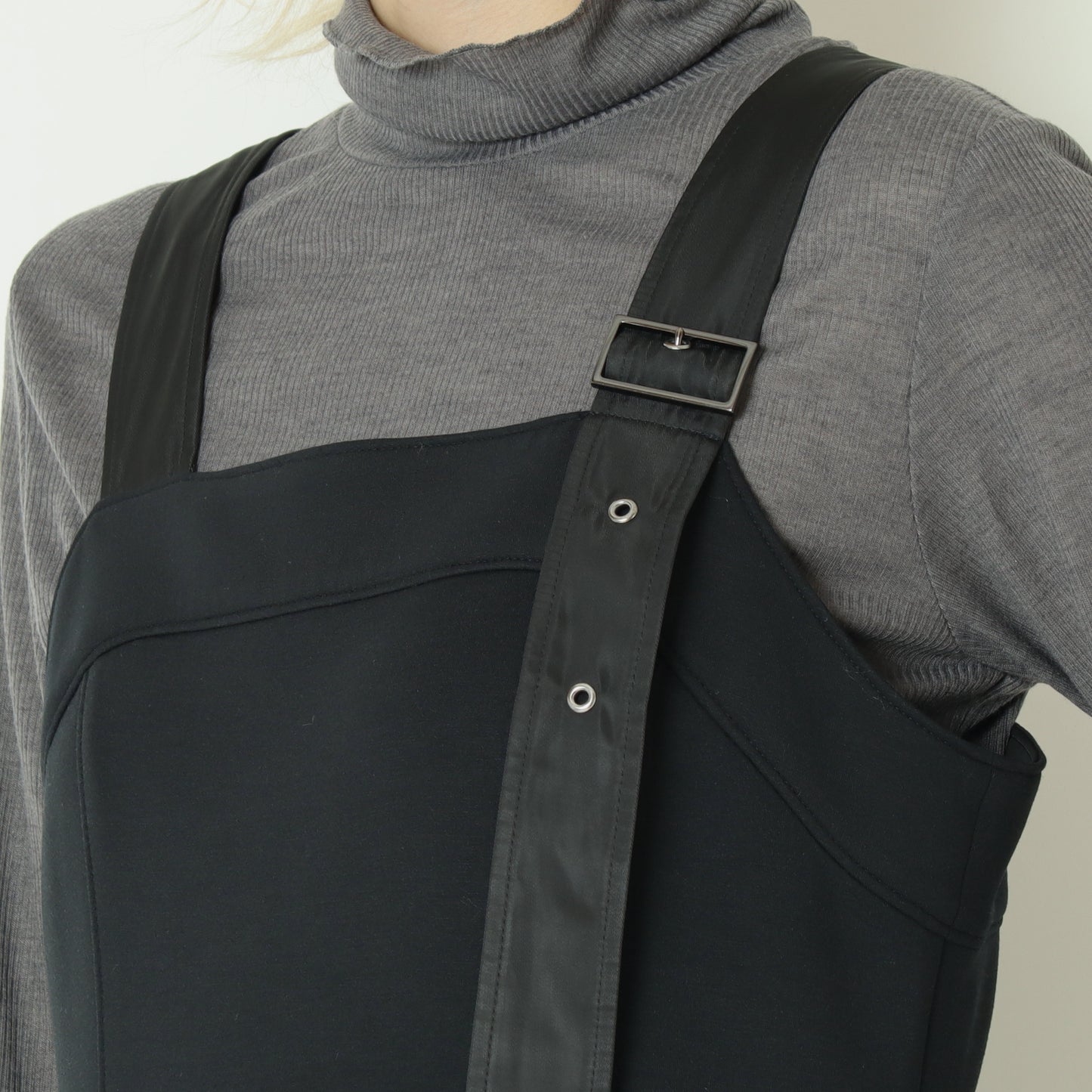 ダンボール素材ジャンスカ  531102