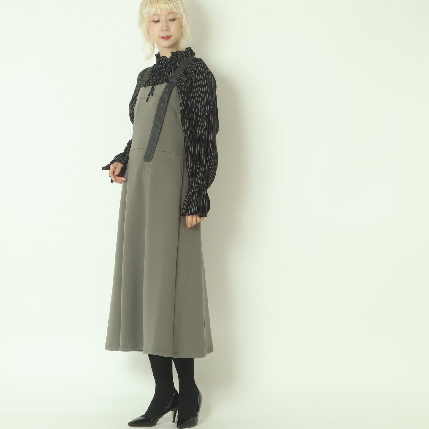 ダンボール素材ジャンスカ  531102