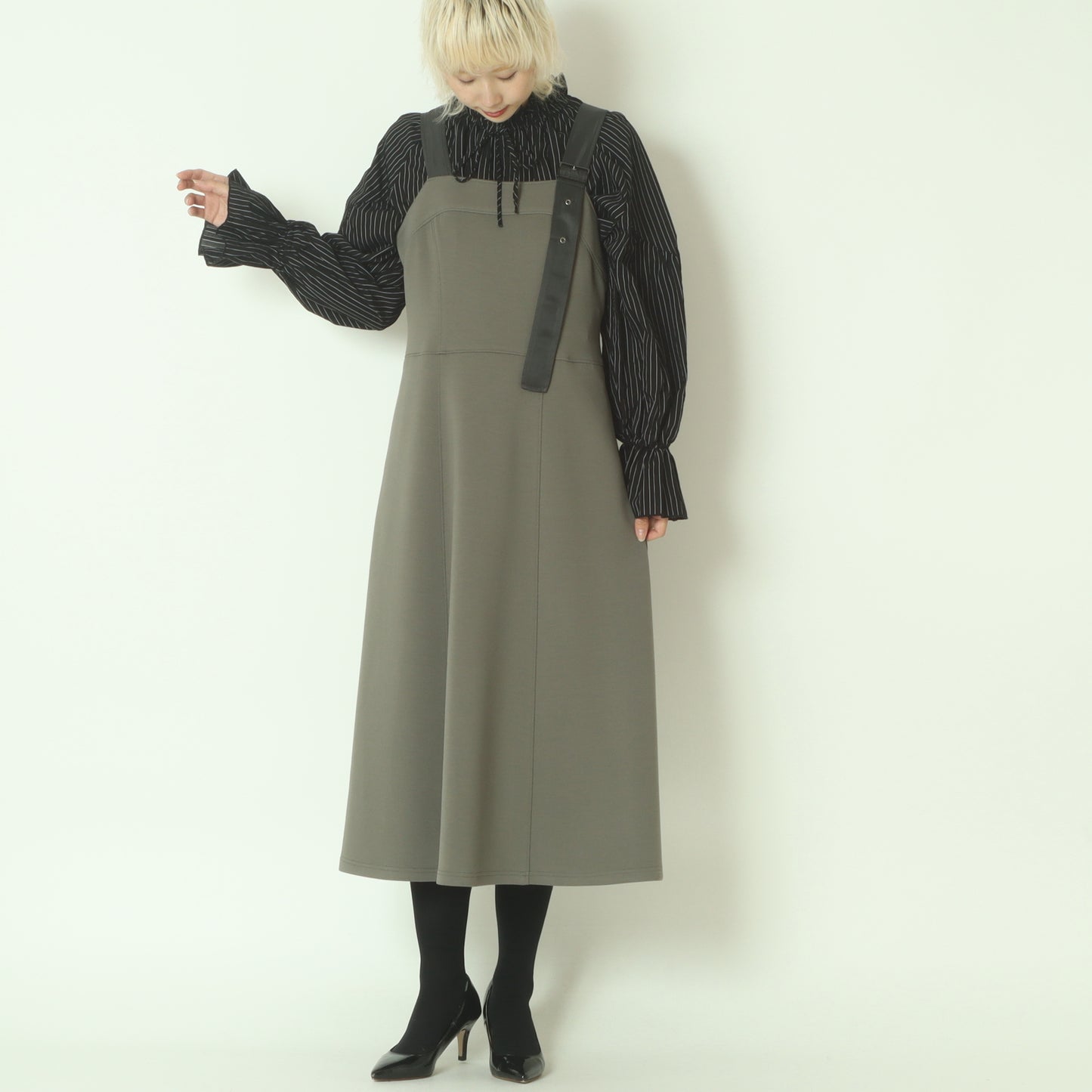 ダンボール素材ジャンスカ  531102