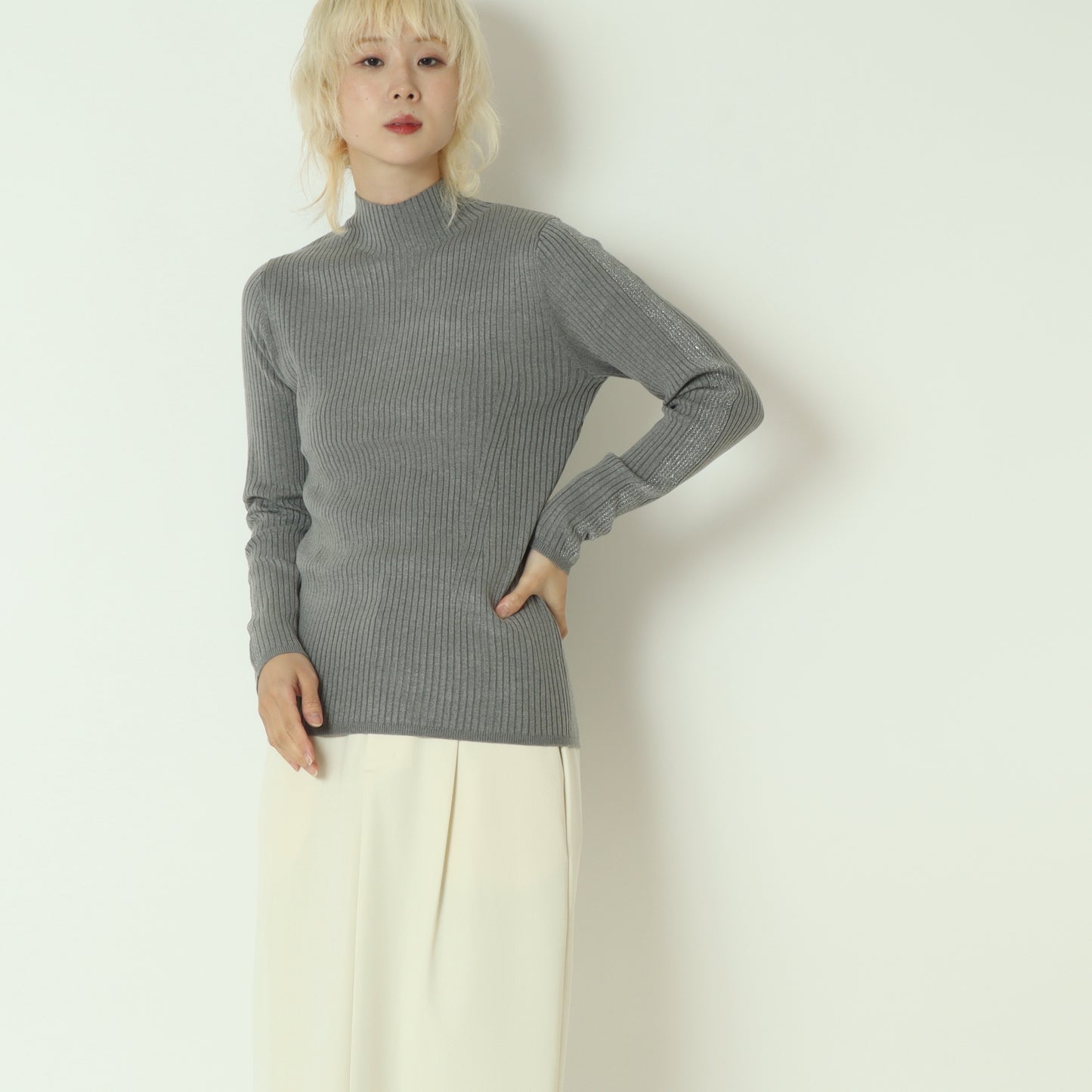 ラメライン入りリブニット  531913