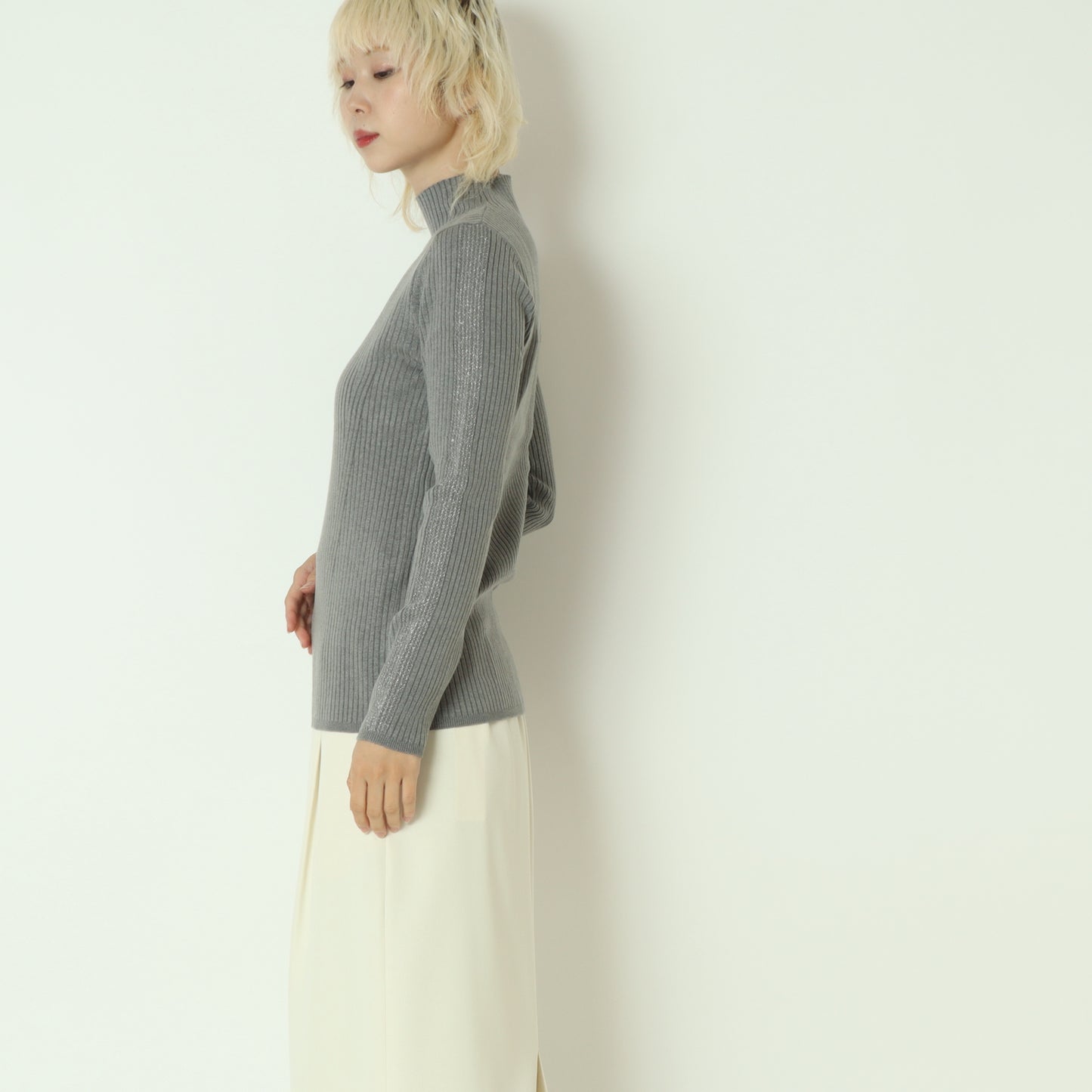 ラメライン入りリブニット  531913