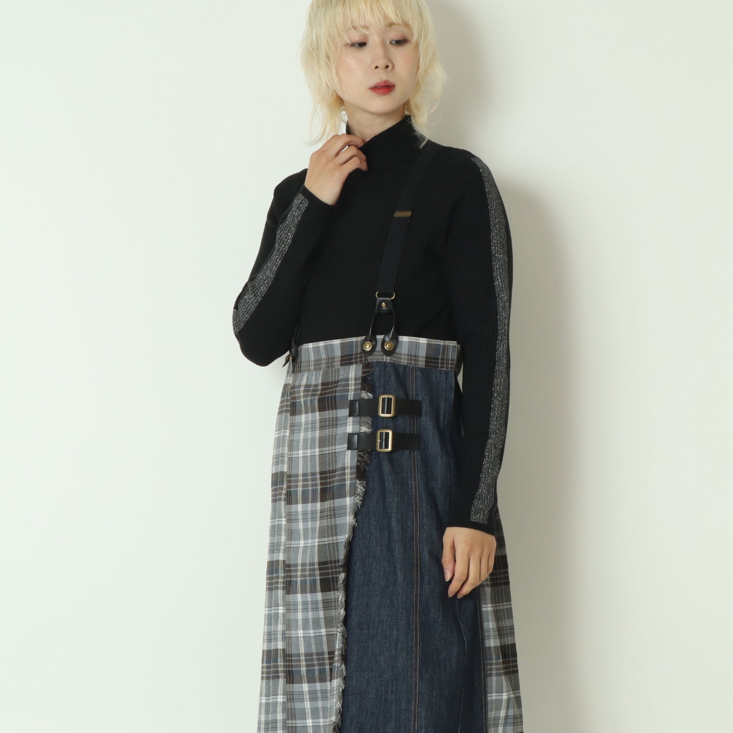 ラメライン入りリブニット  531913