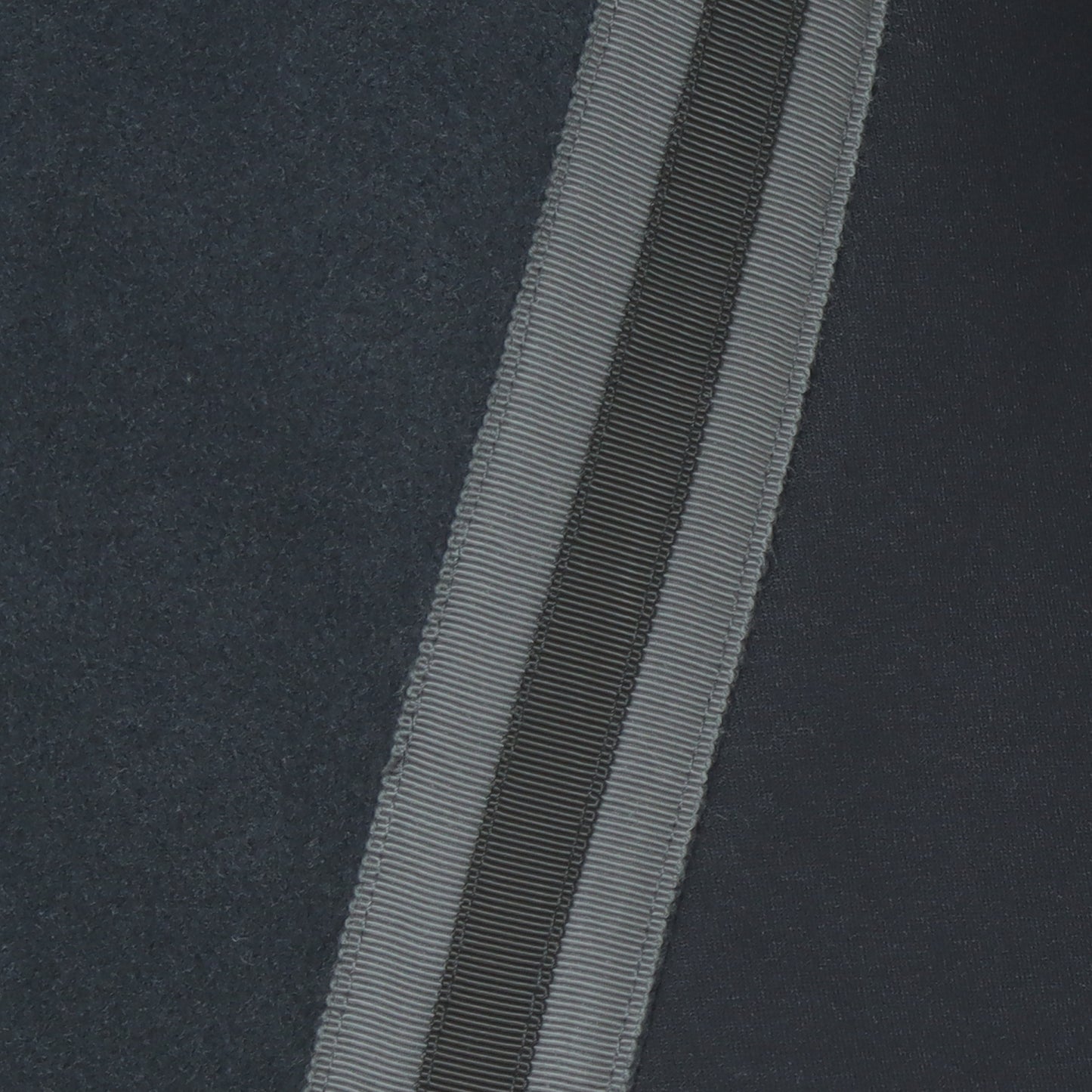 ライン入りハイネックプルオーバー  531963