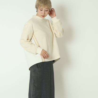 ライン入りハイネックプルオーバー  531963