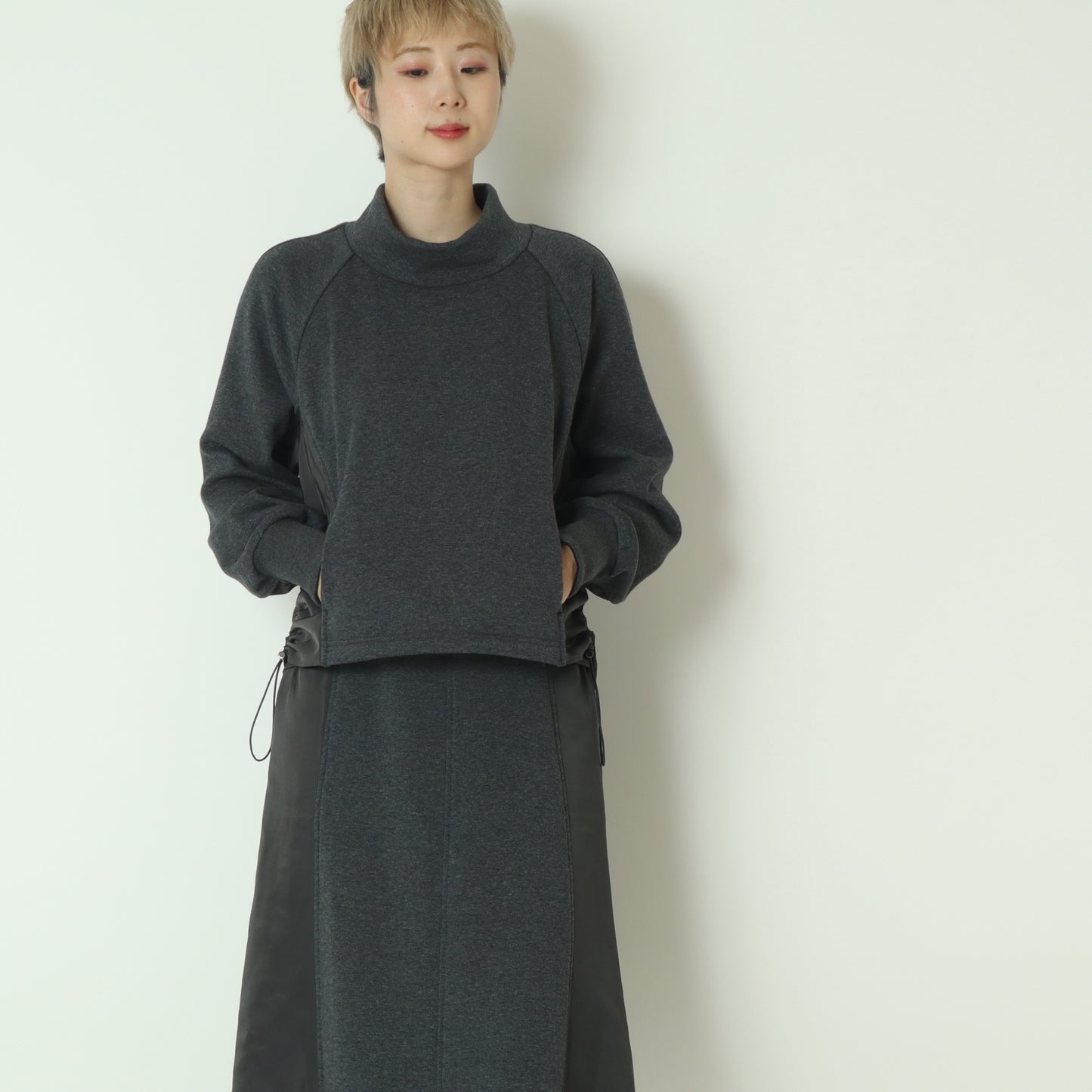 異素材ドッキングスウェットプルオーバー  531970