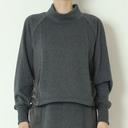 異素材ドッキングスウェットプルオーバー  531970