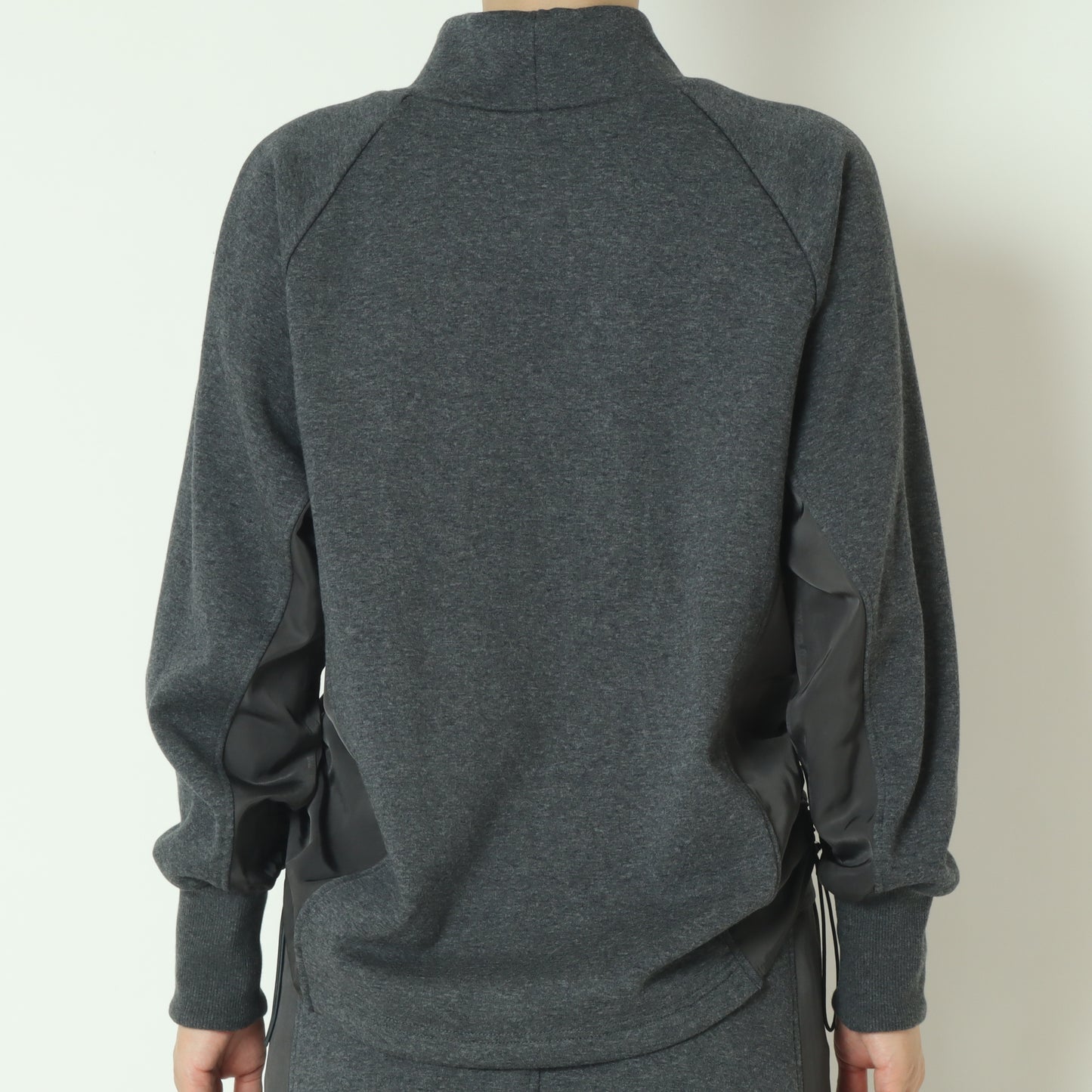 異素材ドッキングスウェットプルオーバー  531970