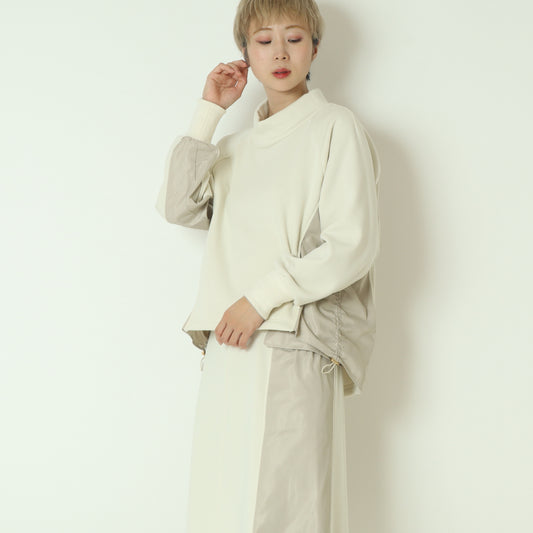 異素材ドッキングスウェットプルオーバー  531970